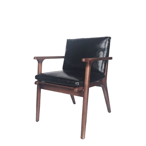 피콜로 암 체어