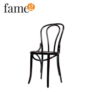 폴 체어1 - 합리적 디자인의 실용 의자 이미지