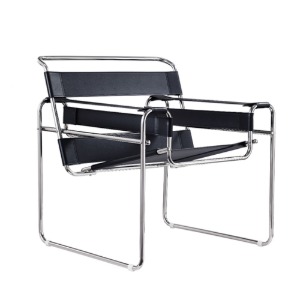 바실리 블랙 체어 - 세련된 디자인의 블랙 체어 제품 이미지